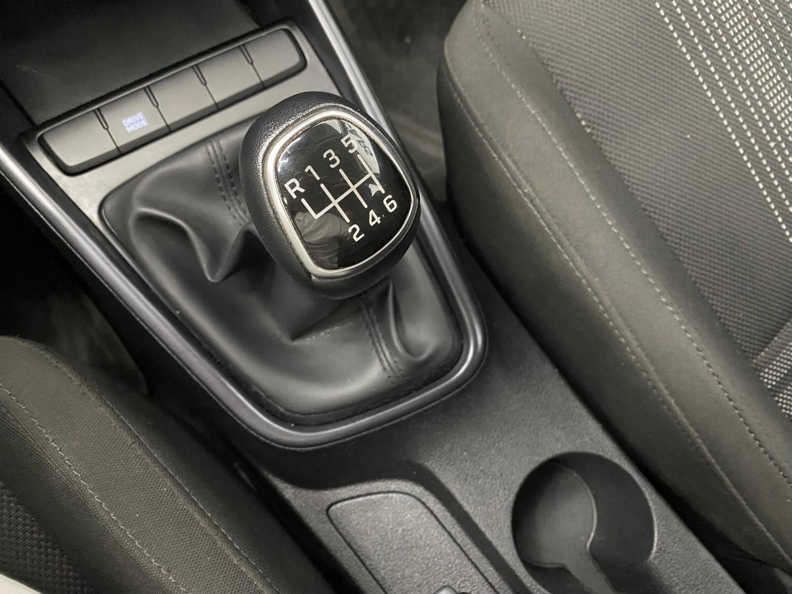 Hyundai i20 - Foto 9