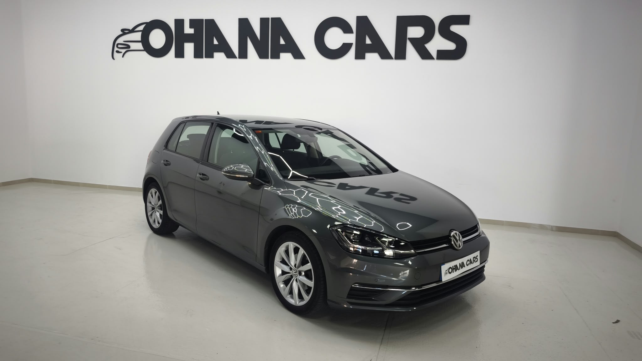 Volkswagen Golf - Foto 1