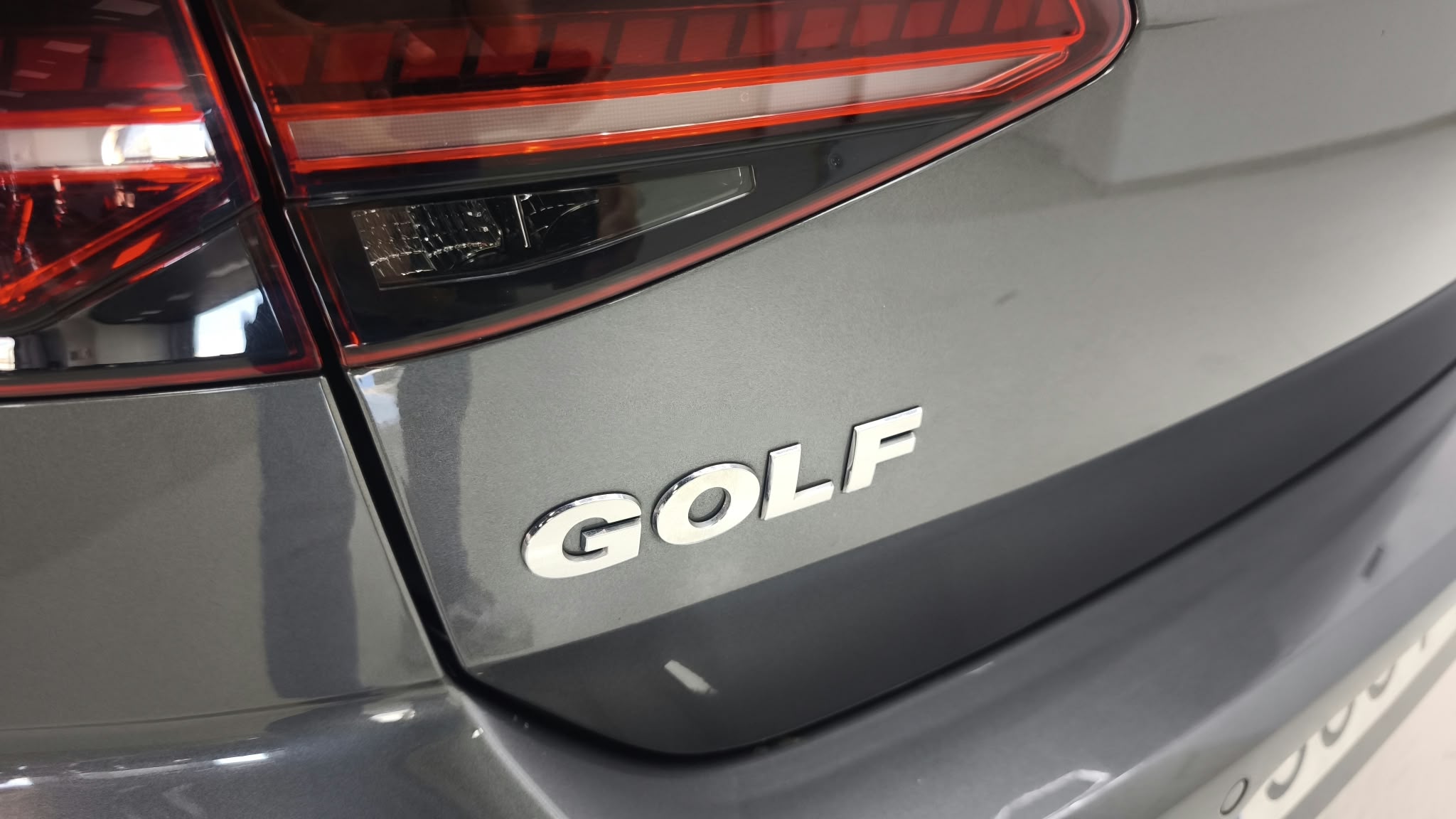 Volkswagen Golf - Foto 11