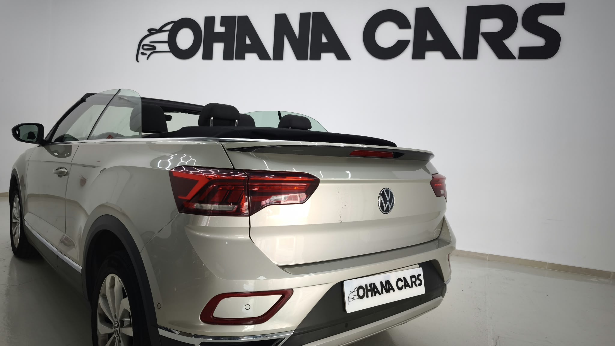 Volkswagen T-Roc - Foto 12