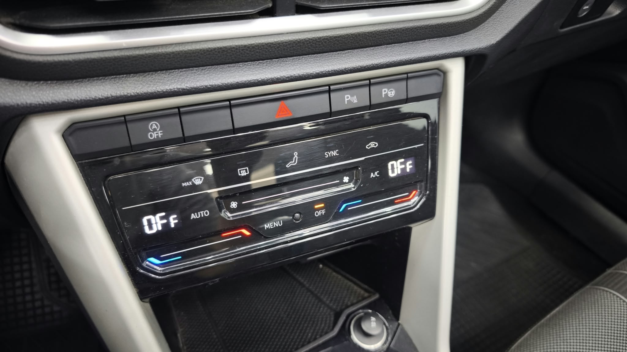 Volkswagen T-Roc - Foto 9