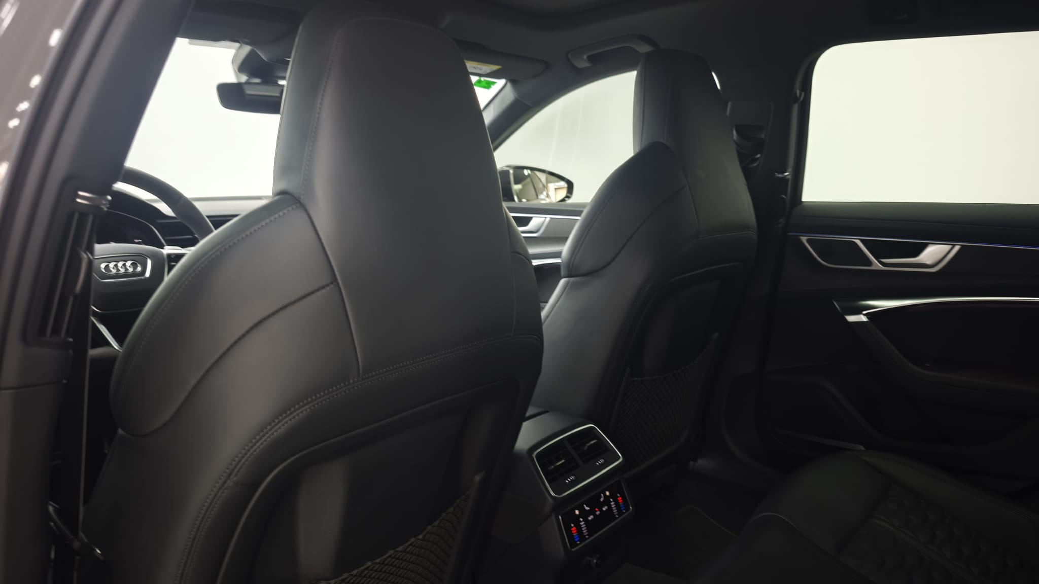 Audi RS6 - Foto 8