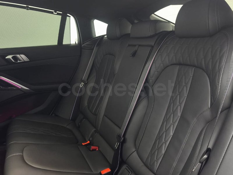 BMW X6 - Foto 17
