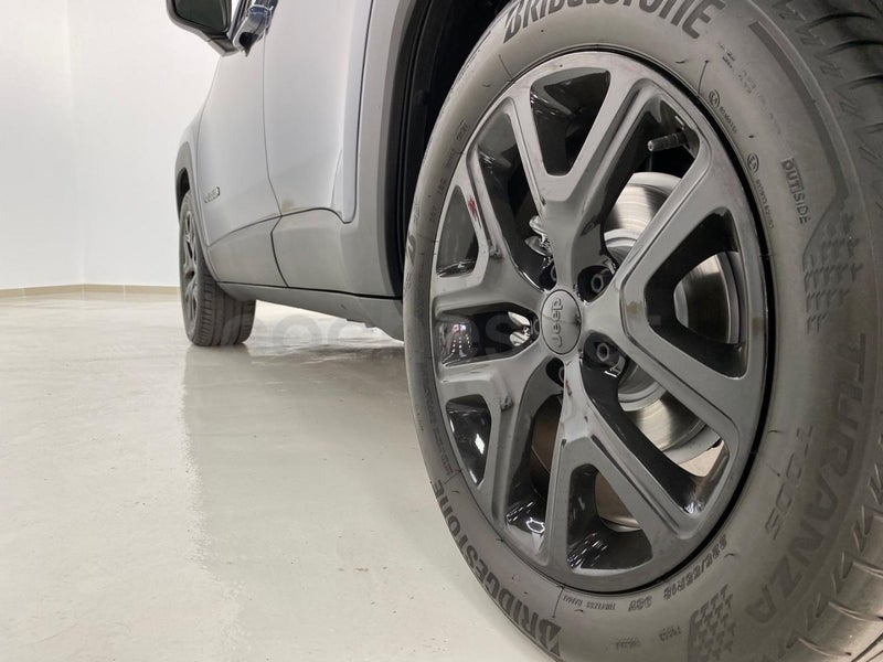 Jeep Renegade - Foto 14