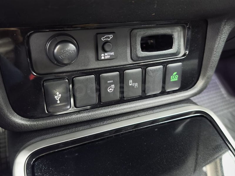 Mitsubishi Outlander - Foto 6