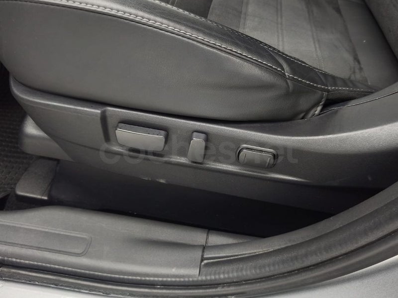 Mitsubishi Outlander - Foto 10