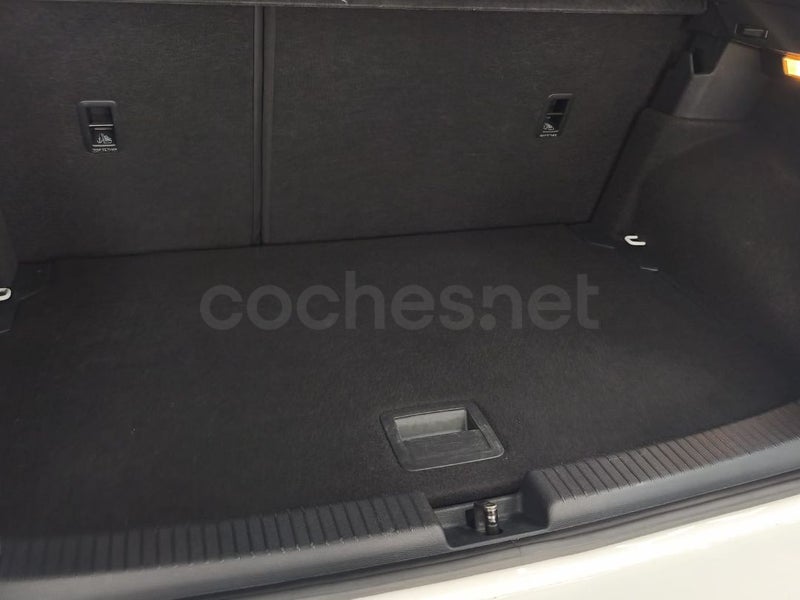 Volkswagen T-Cross - Foto 8