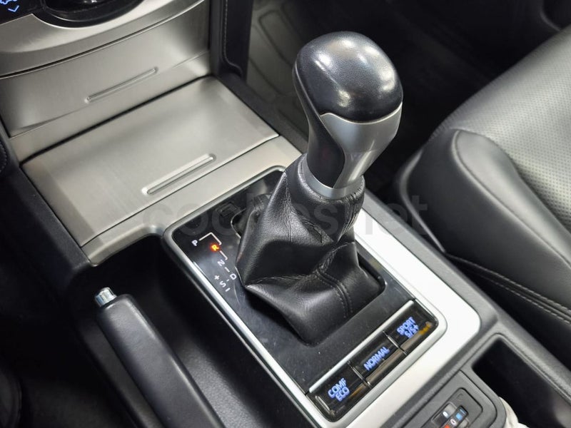 Toyota Land Cruiser - Foto 5