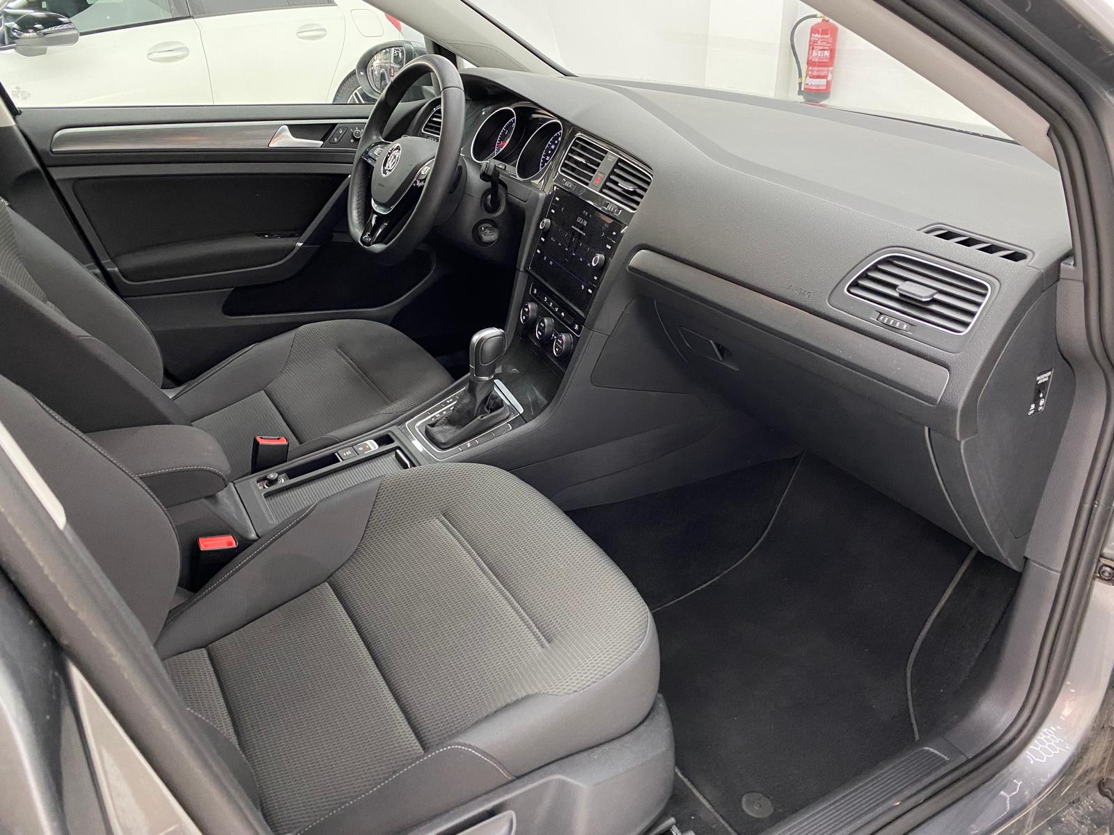Volkswagen Golf - Foto 5