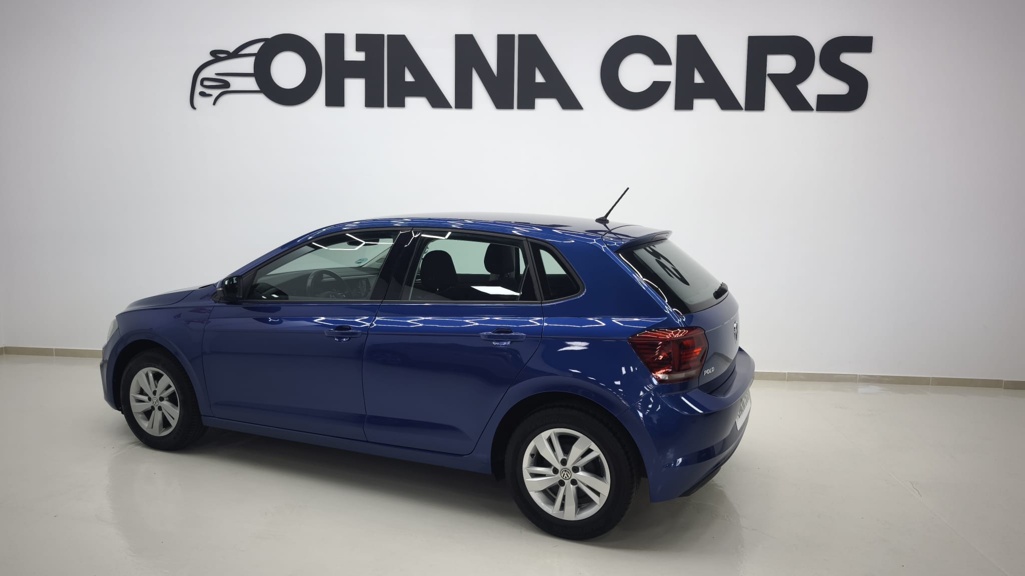 Volkswagen Polo - Foto 13