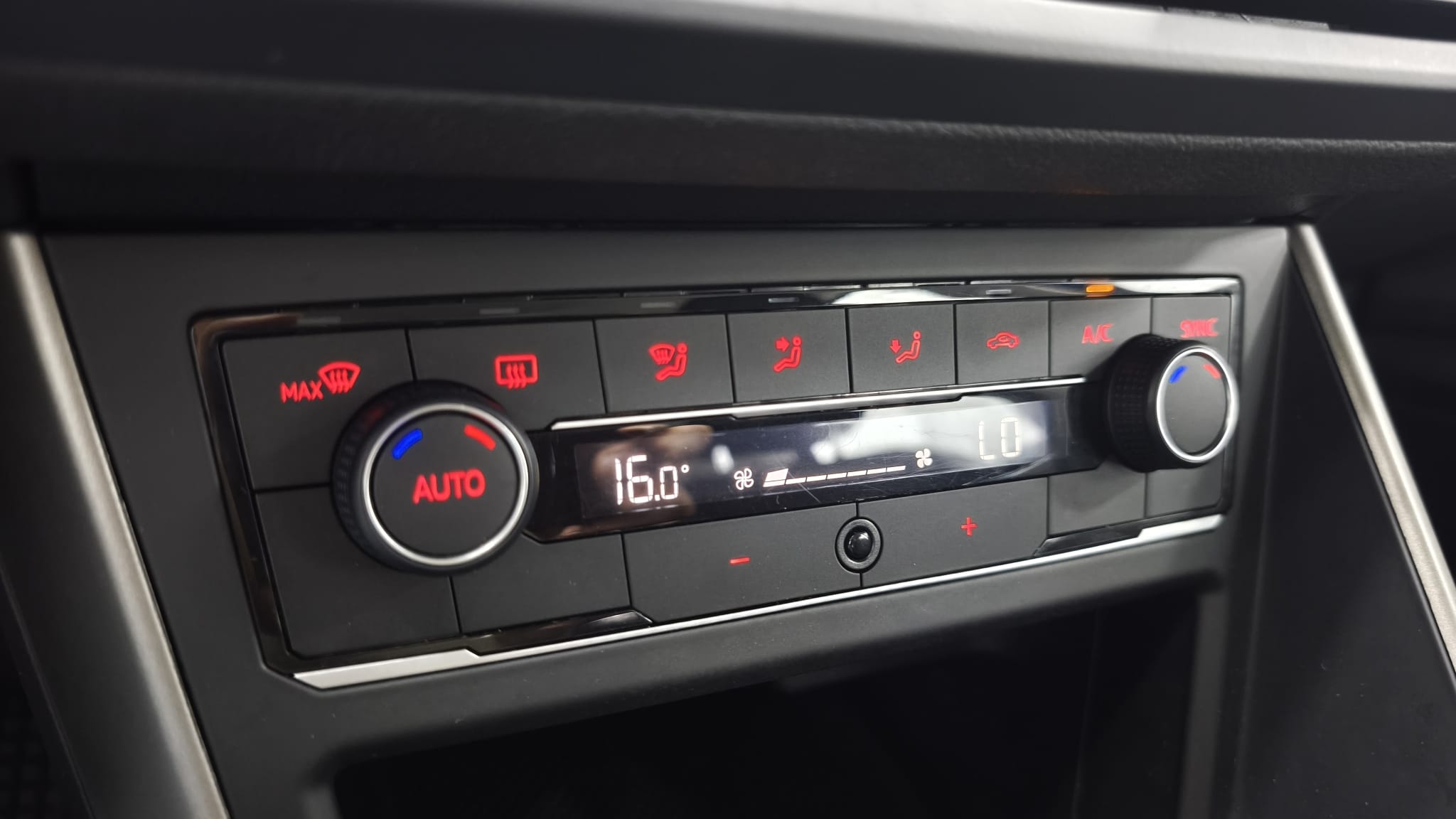 Volkswagen Polo - Foto 5