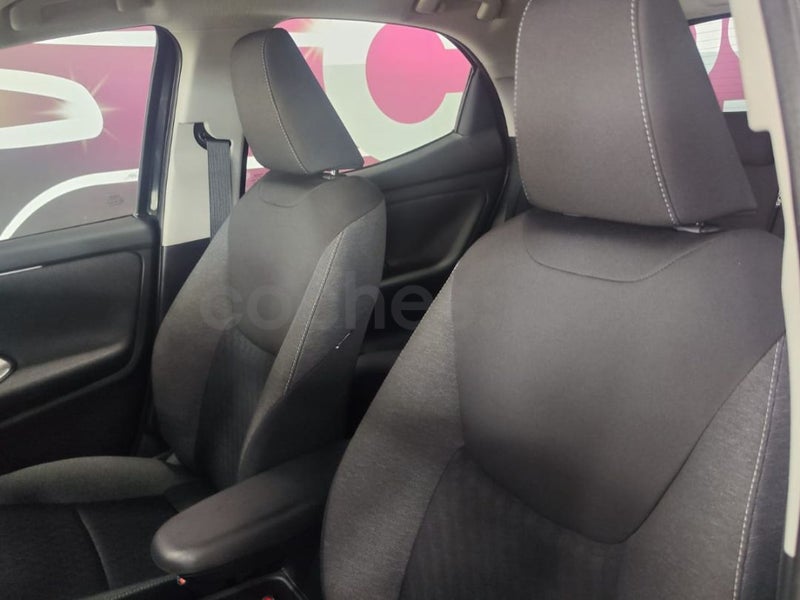 Toyota Yaris - Foto 5