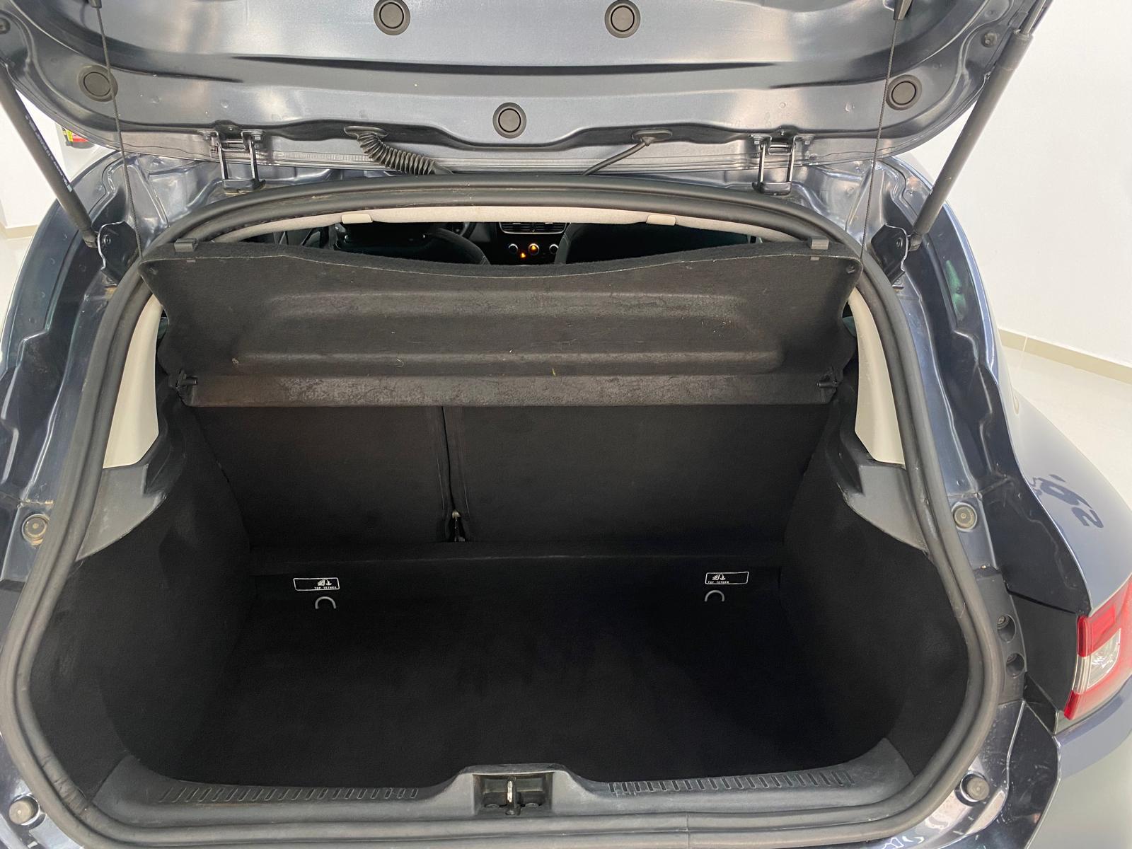 Renault Clio - Foto 9