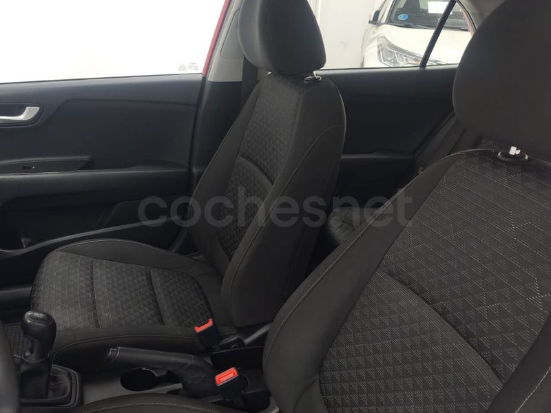 Kia Rio - Foto 4