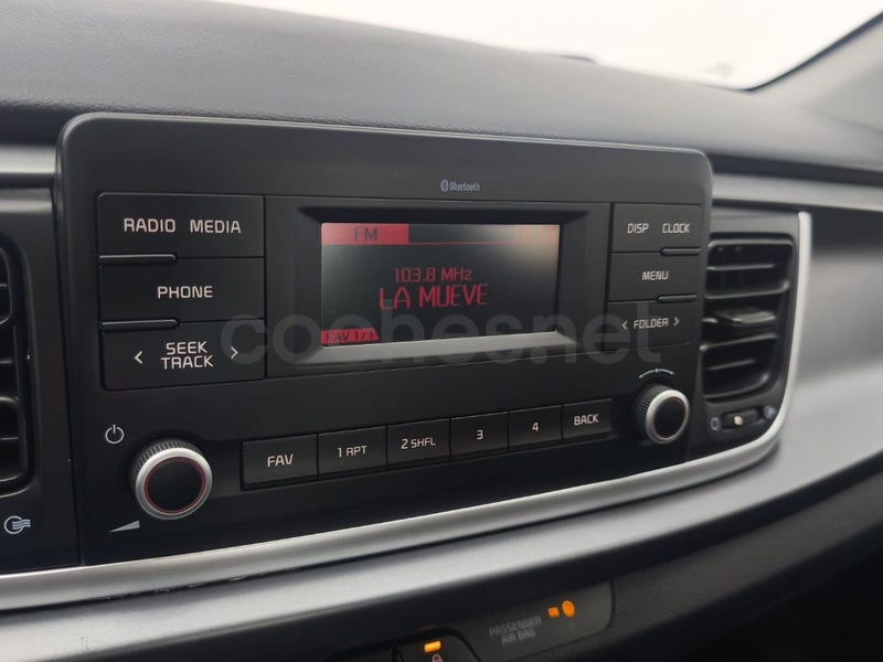 Kia Rio - Foto 6