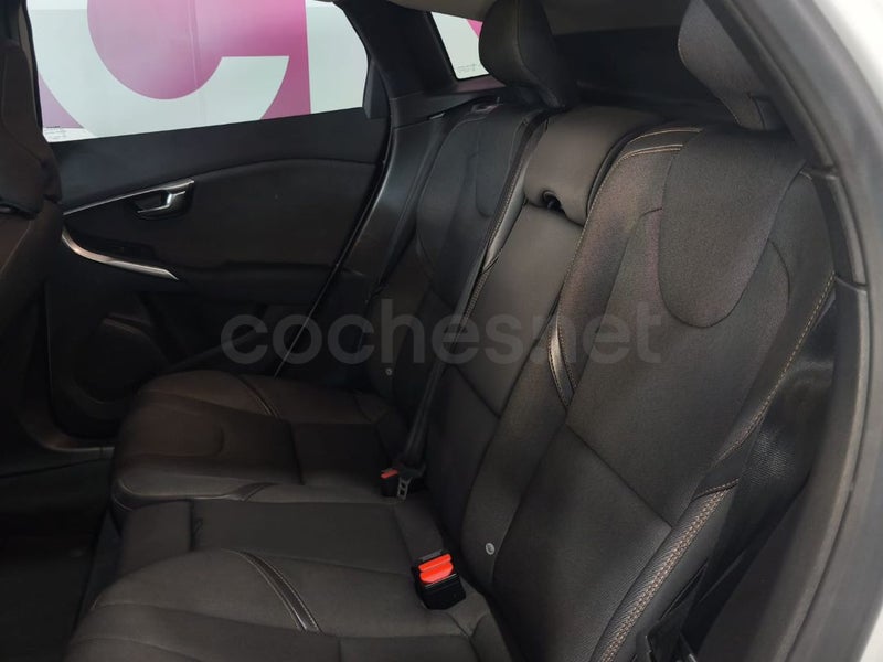 Volvo V40 Cross Country - Foto 9