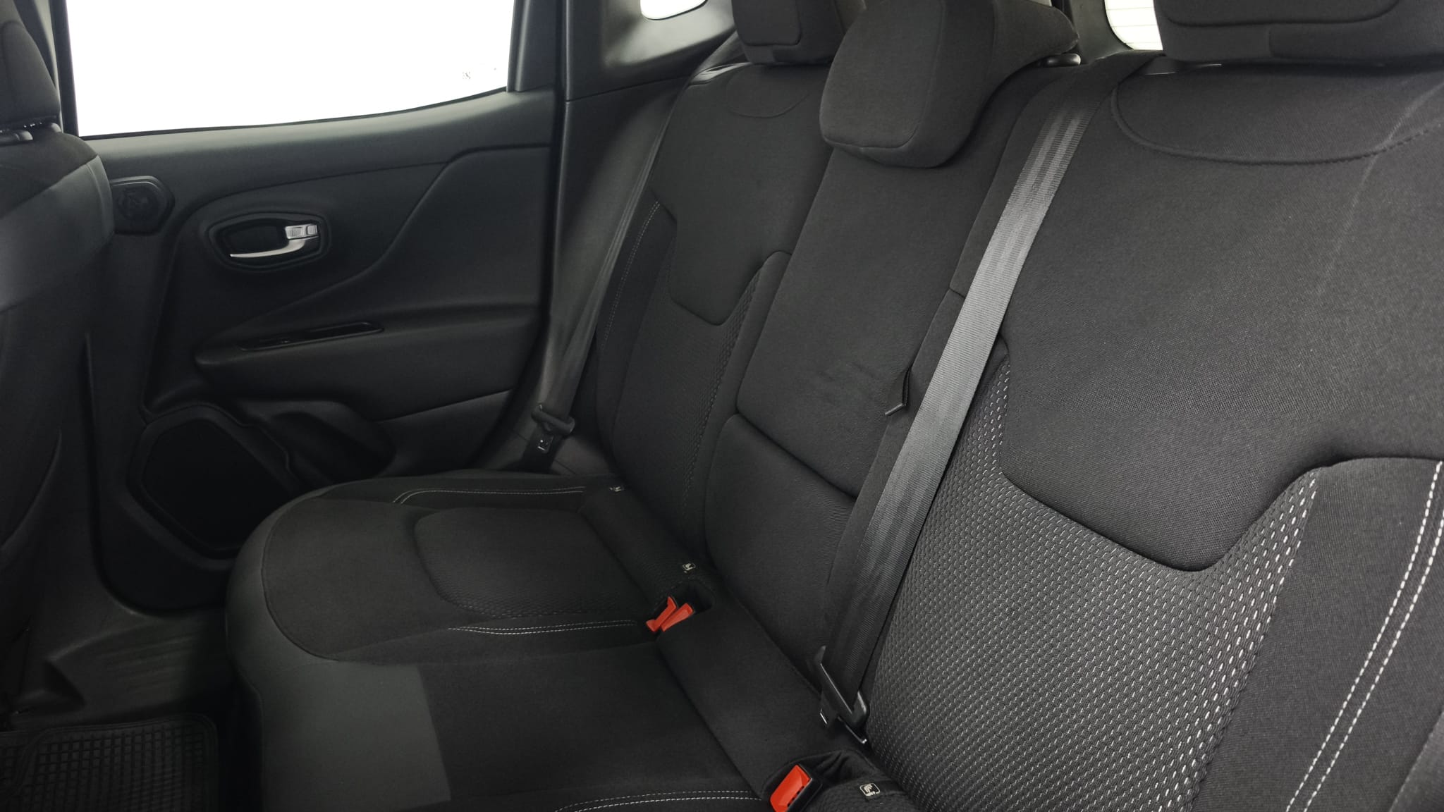 Jeep Renegade - Foto 12