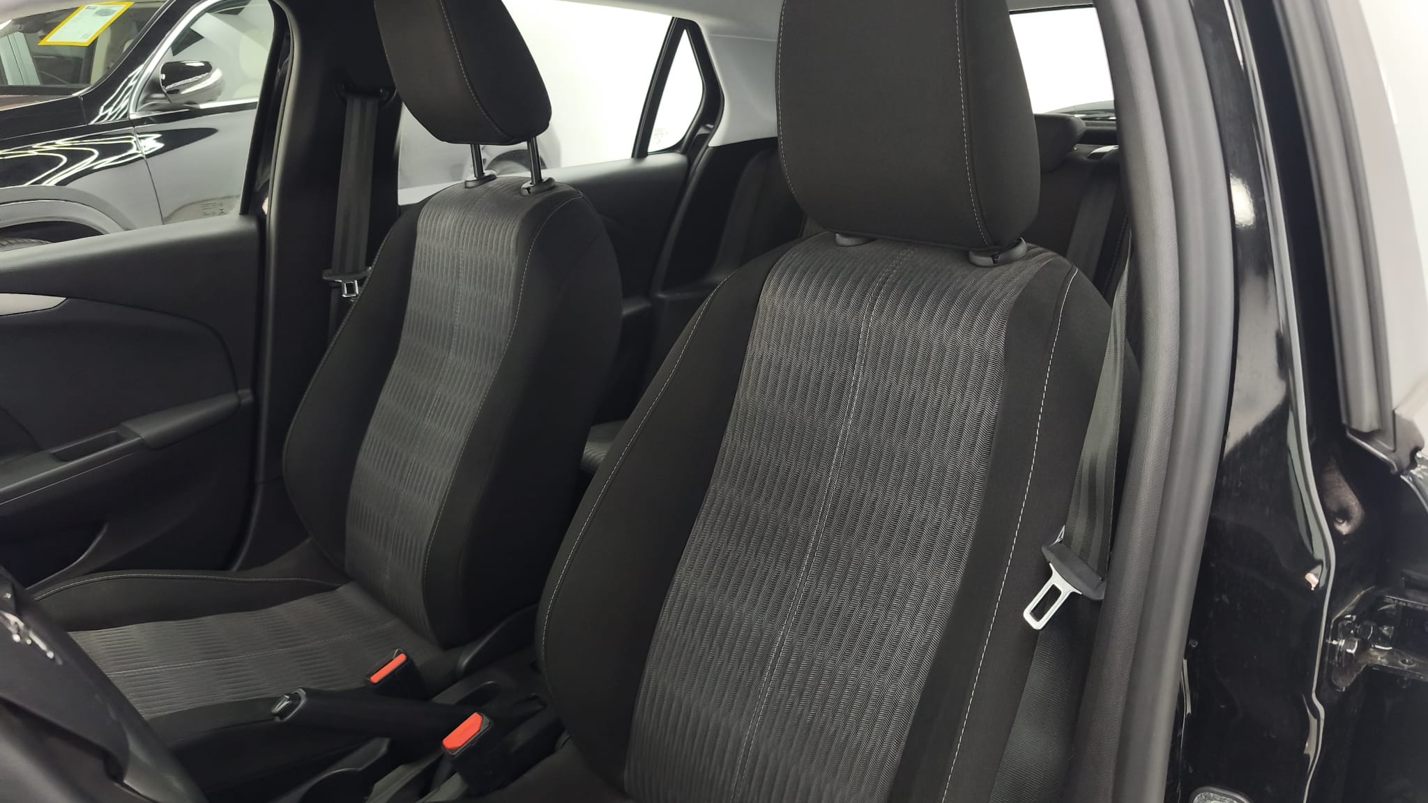 Opel Corsa - Foto 3