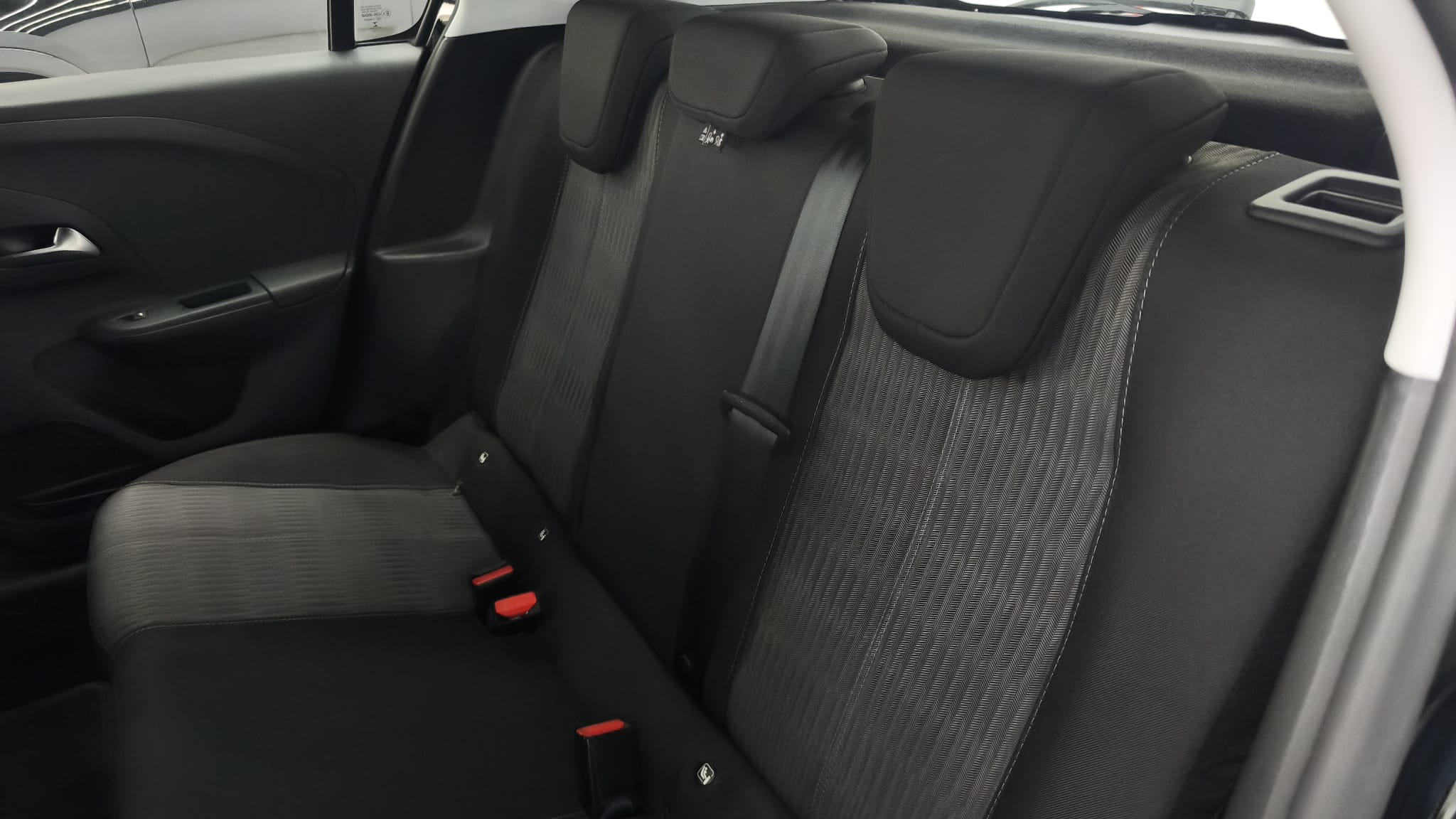 Opel Corsa - Foto 6