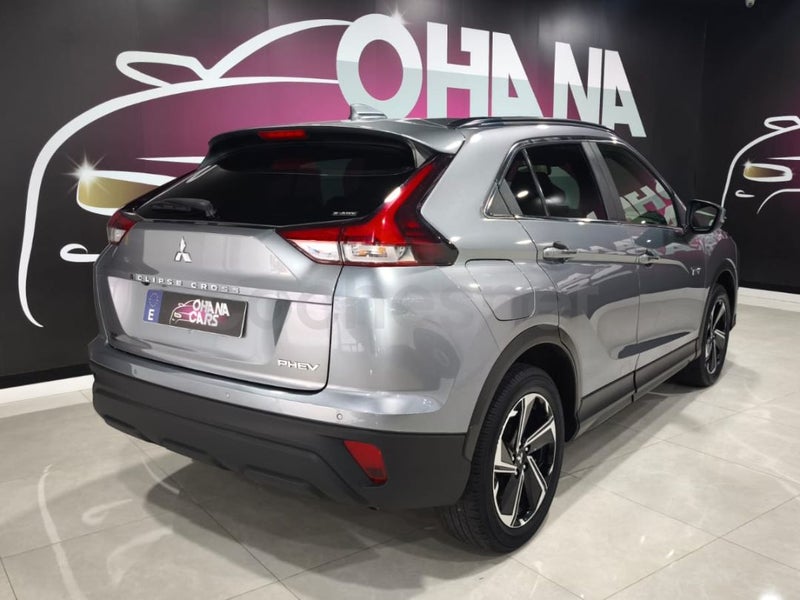 Mitsubishi Eclipse Cross - Foto 14