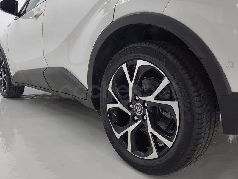 Toyota C-HR - Foto 11