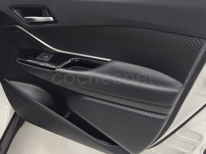 Toyota C-HR - Foto 8