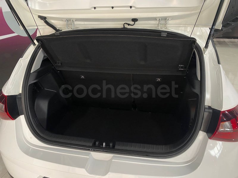 Hyundai i20 - Foto 9