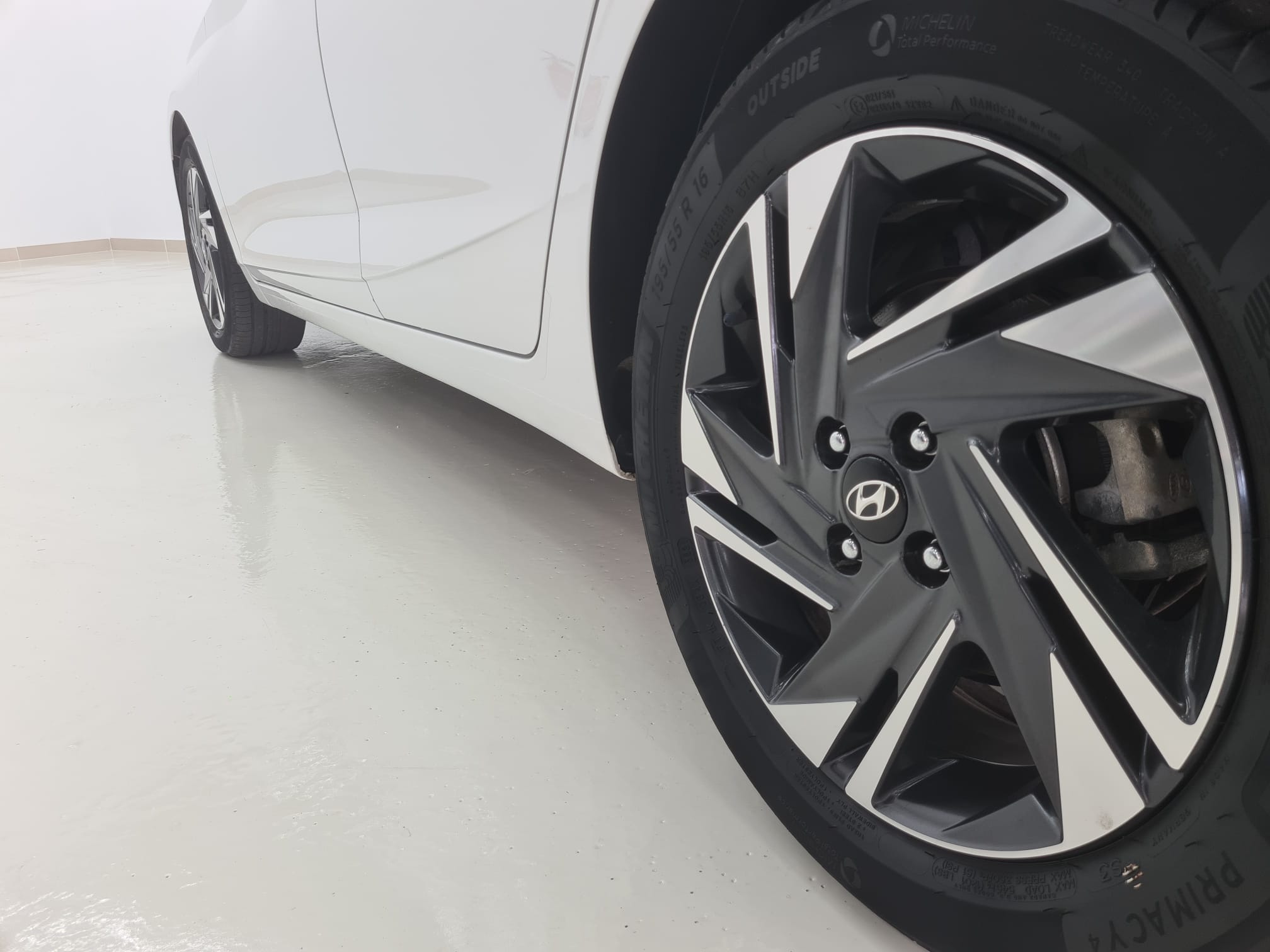 Hyundai i20 - Foto 9