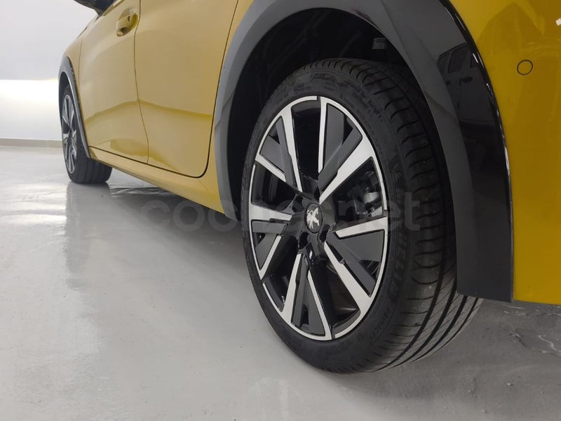 Peugeot 208 - Foto 12