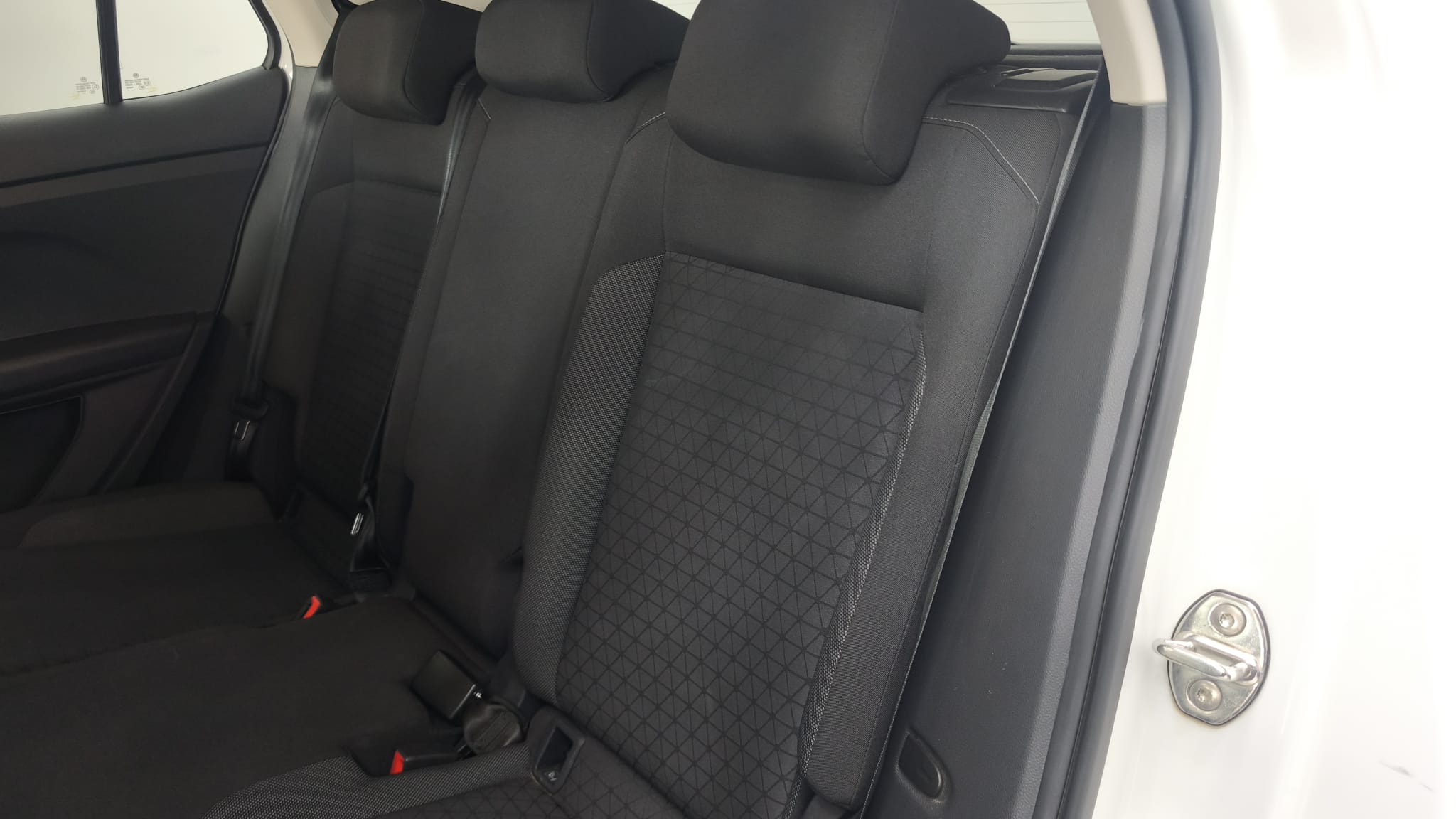 Volkswagen T-Cross - Foto 8