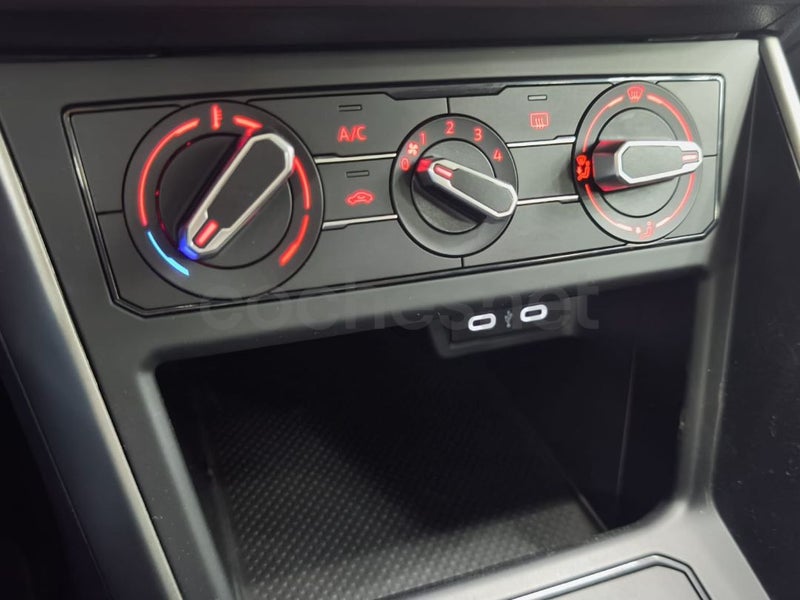 Volkswagen Polo - Foto 5