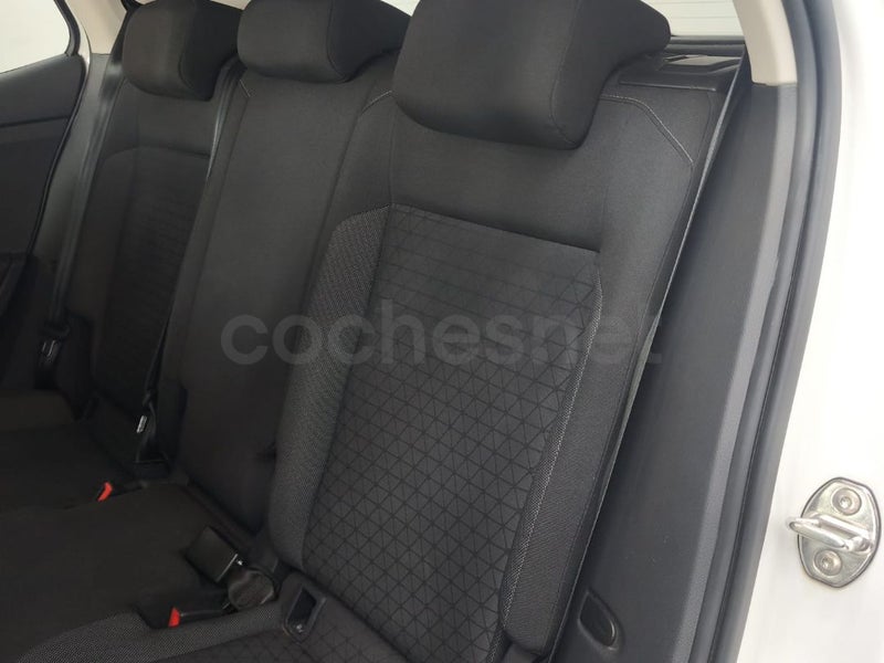 Volkswagen Polo - Foto 8