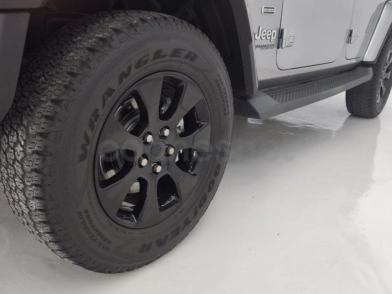 Jeep Wrangler Unlimited - Foto 12