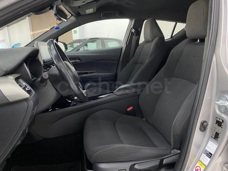 Toyota C-HR - Foto 8