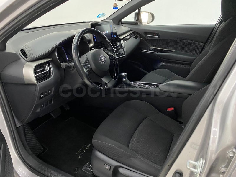 Toyota C-HR - Foto 9