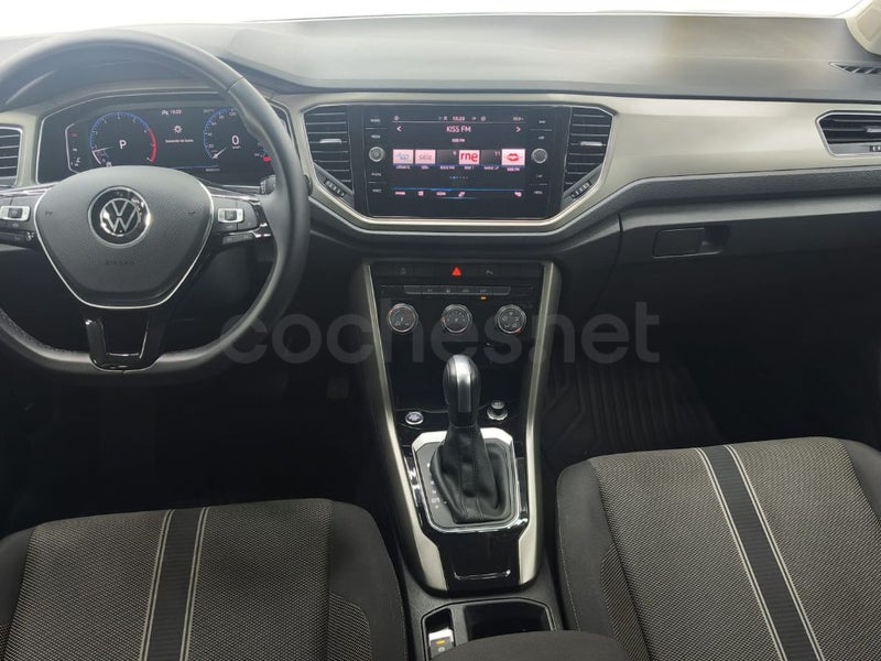 Volkswagen T-Roc - Foto 2